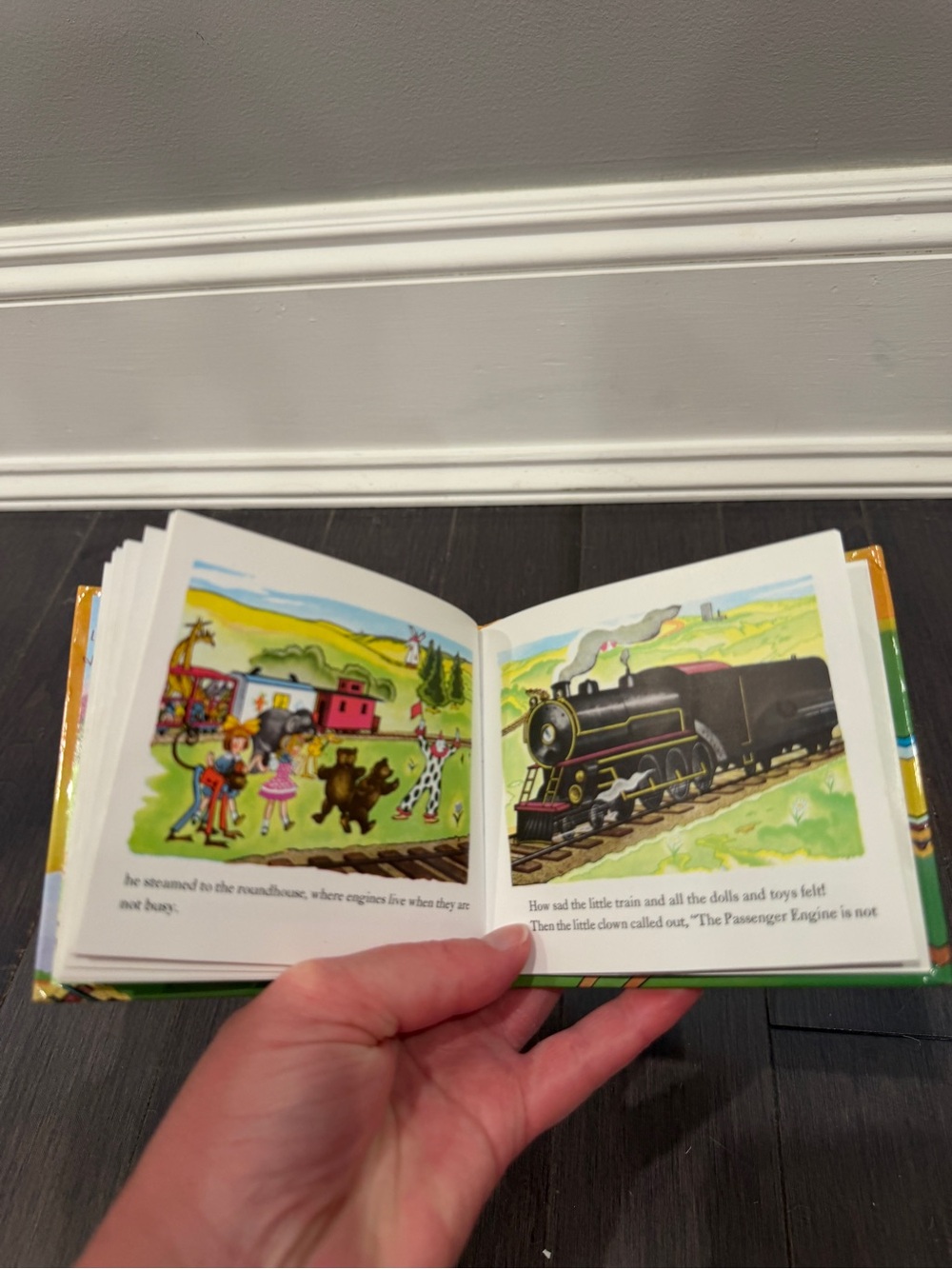 The Little Engine That Could by Watty Piper SMALL Blue Picture Hardcover Book - Picture 7 of 7